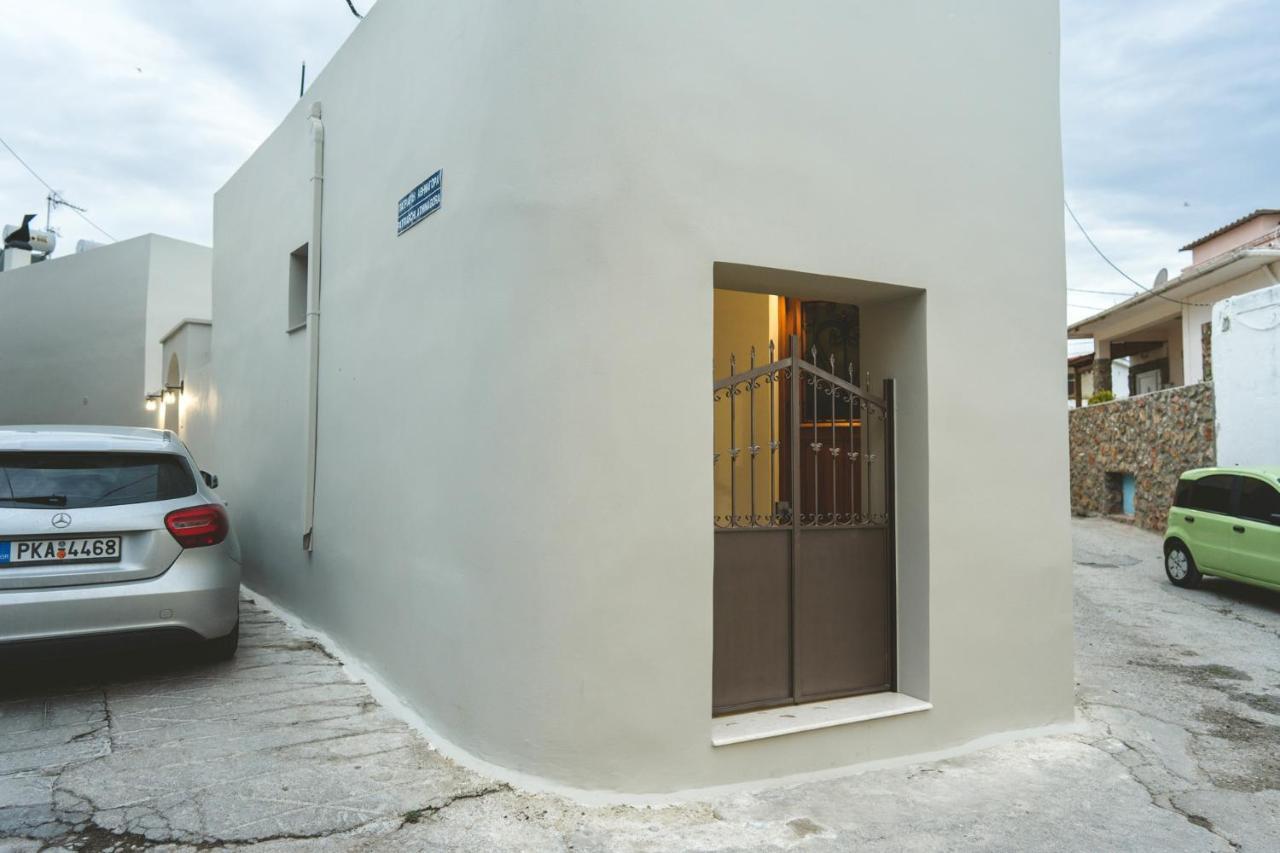 Aesthisis Sensational Accommodation Archangelos Archangelos  Luaran gambar
